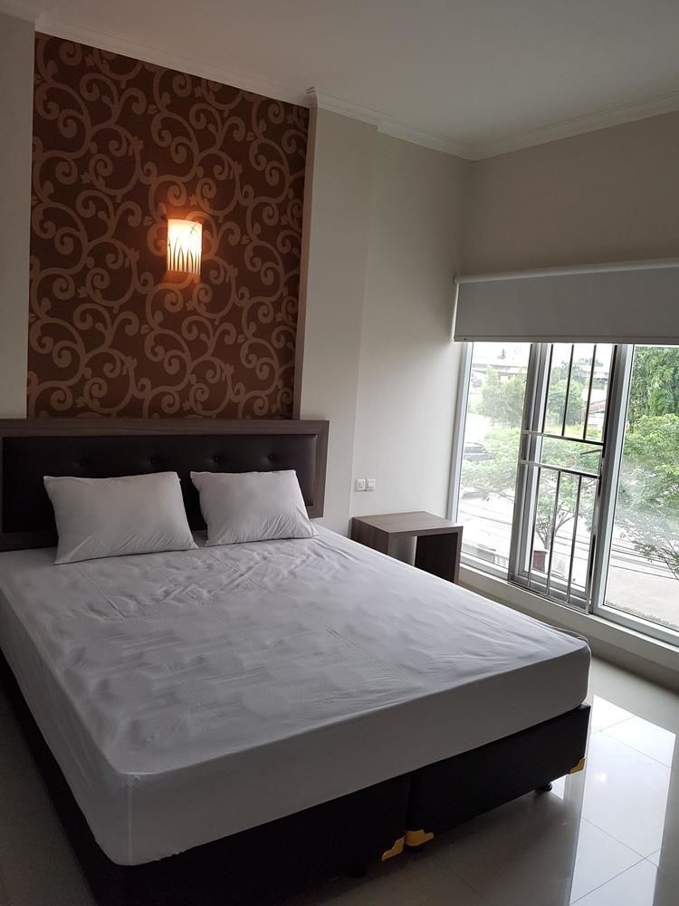 Ethan Hotel Kelapa Gading Jakarta Exterior foto